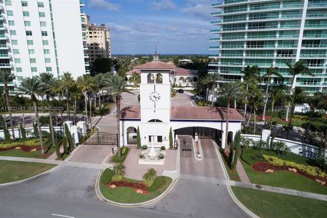 Building Photo - 19925 NE 39th Pl