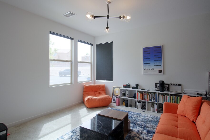 Building Photo - 1732 Rock Ridge Pl