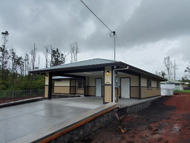 Building Photo - 16-2084-2084 Hanale Dr