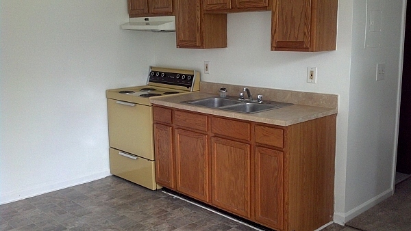 Building Photo - 5599 Wolfpen Pleasant Hill Rd