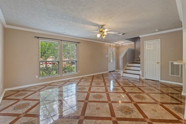Building Photo - 14072 Broken Arrow Dr