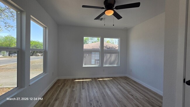 Building Photo - MUST SEE!! Woodlawn Lake  3 Bedroom 2 Full Bath Full Rehab