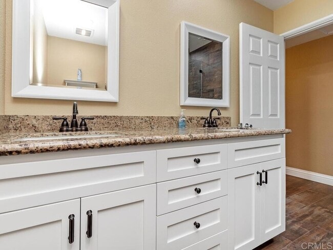 Building Photo - 648 Morro Rd