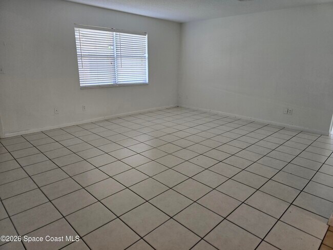 Building Photo - 95 Lucas Rd