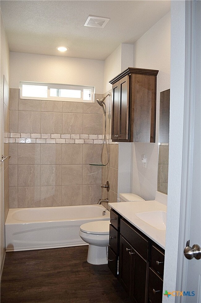 Building Photo - 334 Grn Valley Dr