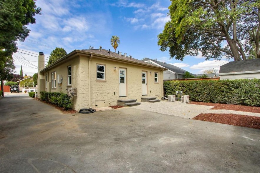 Driveway and Back of Duplex - 948 Chabrant Way