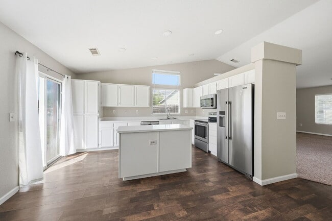 Building Photo - 3 Bedroom Home with RV/Boat Parking, Large Yard & Chicken Coop – Cul-de-Sac Location Near Kids Ki...