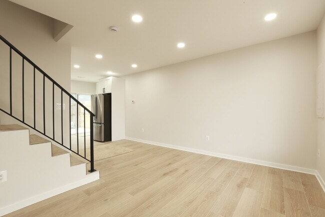 Building Photo - Welcome Home!