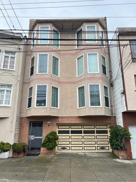 Primary Photo - 548 26th Ave