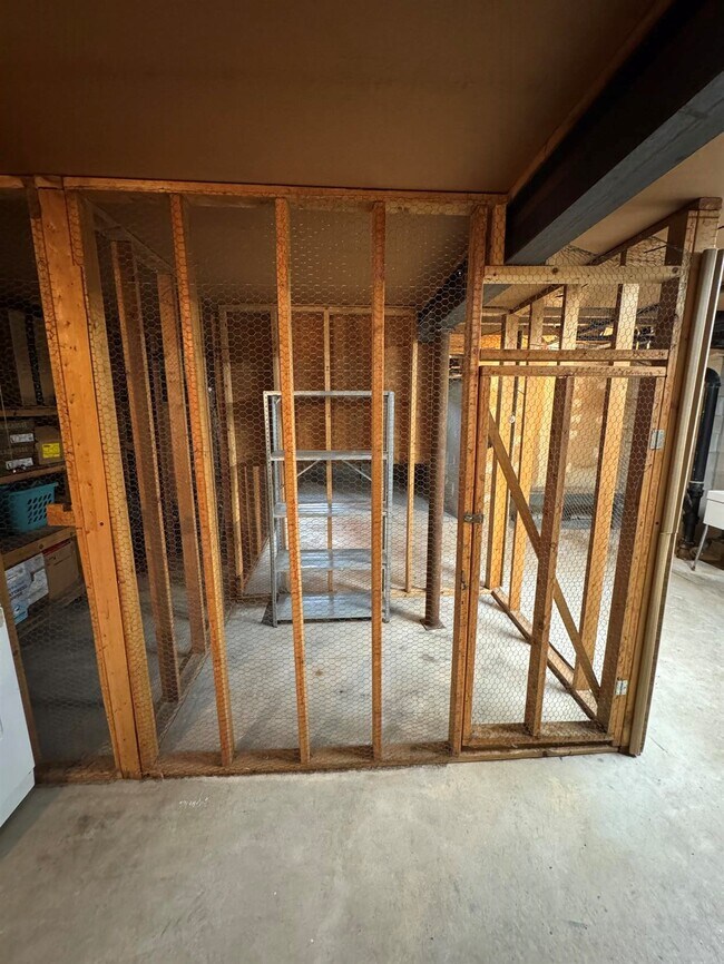 Building Photo - 1322 2nd Ave