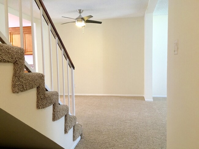 Dining room - 7223 Lotus Ave