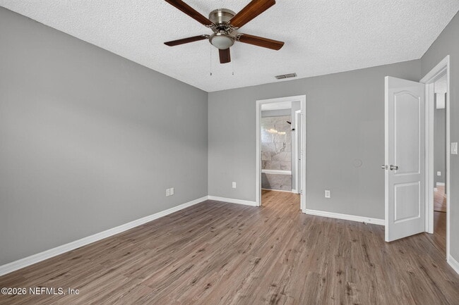 Building Photo - 3183 Wavering Ln