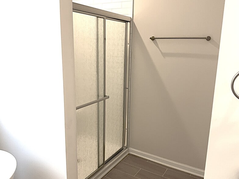 Building Photo - 3184 Emberly Dr