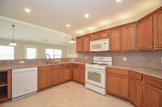 Building Photo - 17219 Horsetooth Canyon Dr