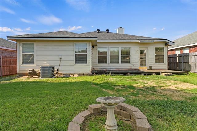 Building Photo - 2312 Corral Dr