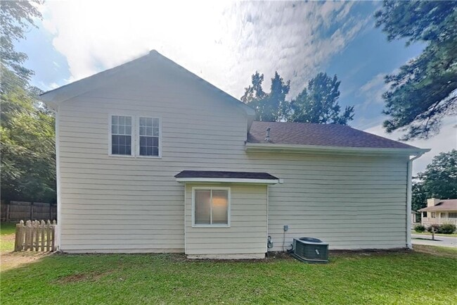 Building Photo - 5025 Bent Creek Ct