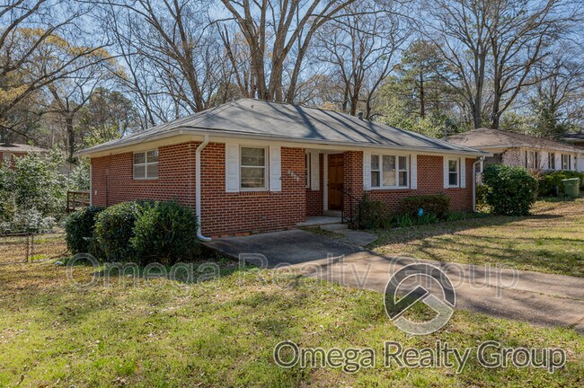 Building Photo - 3544 Cottonwood Dr