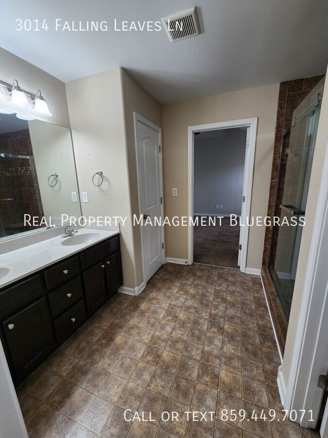 Building Photo - 3014 Falling Leaves Lane