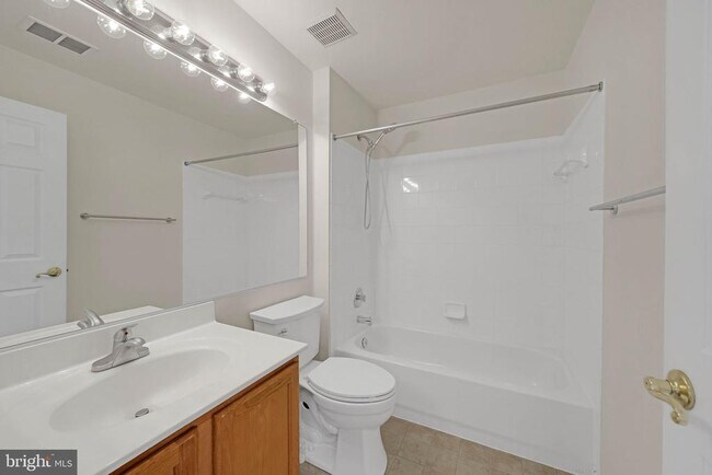 Building Photo - 2605 Tarleton Corner Dr