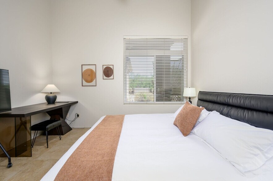 Building Photo - 28050 N 110th Pl