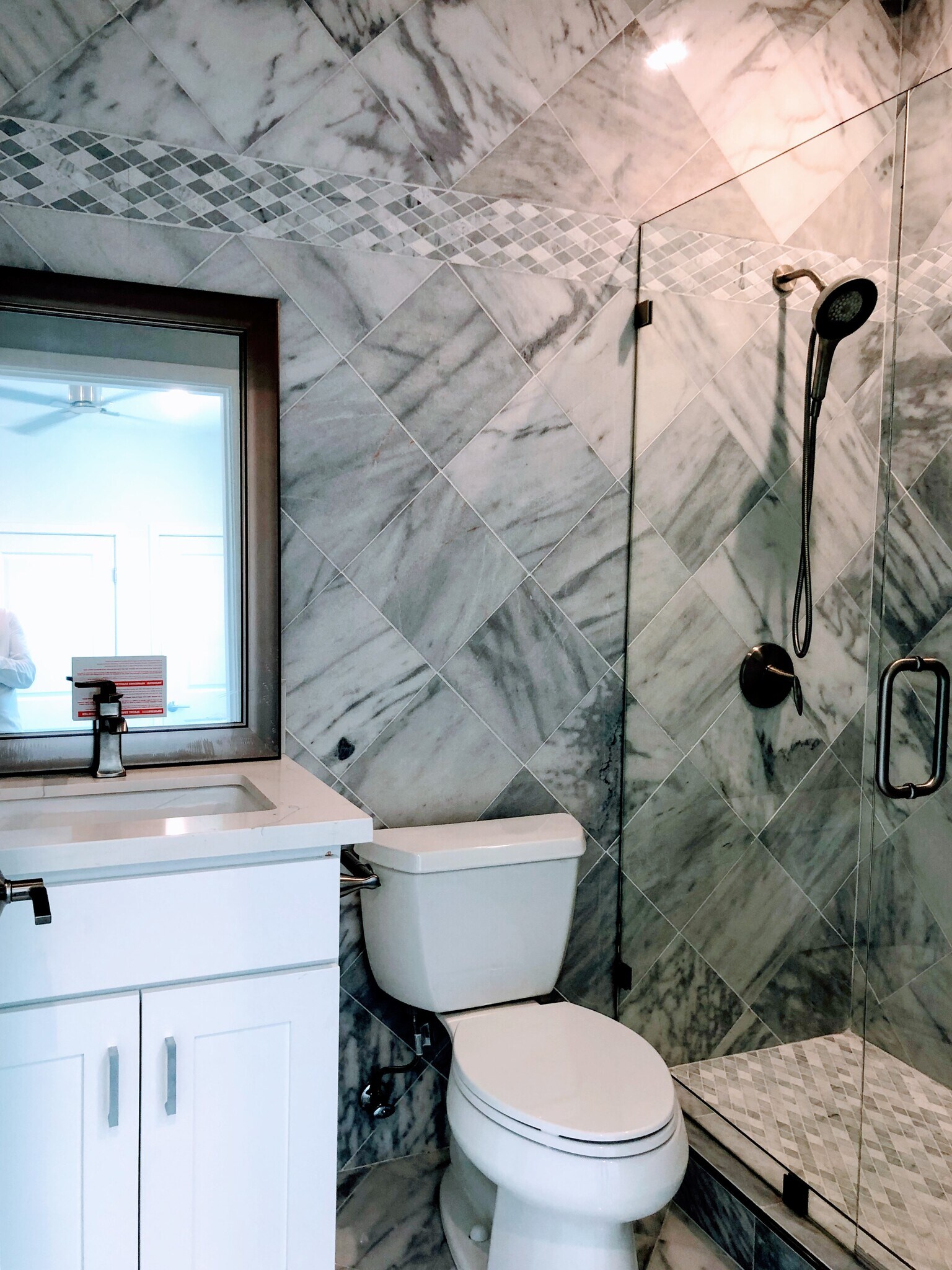 Building Photo - 2154 Fargo St