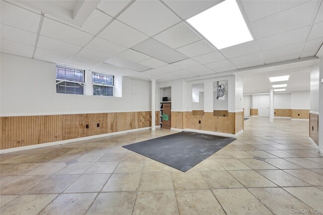 Building Photo - 105 Everit Ave