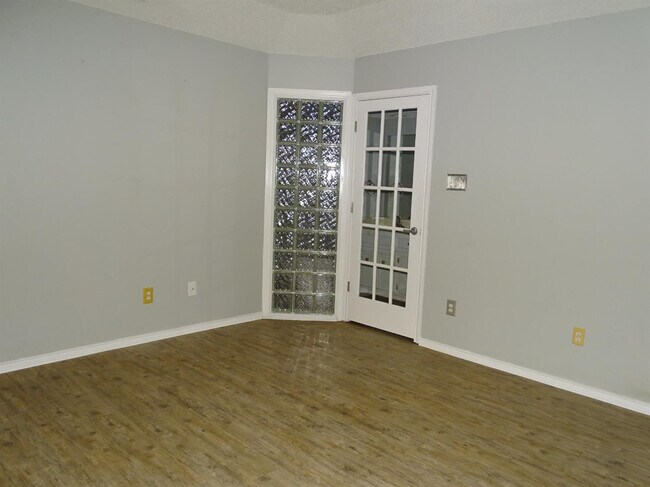 Building Photo - 5738 94th St