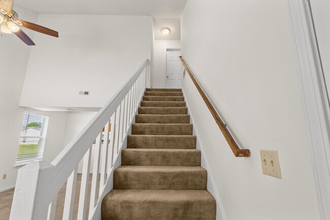 Building Photo - 3517 Prescott Dr