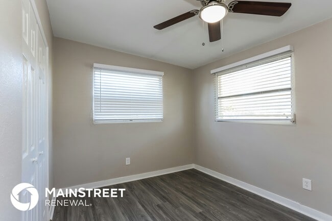 Building Photo - 1432 Poinciana Dr
