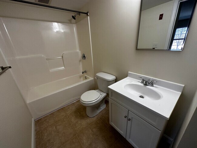 Building Photo - 100 Sentinel Court