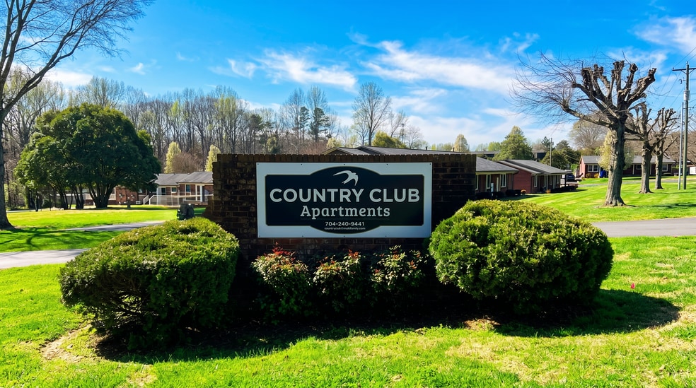 Interior Photo - Country Club Apartments