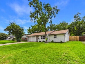 Building Photo - 135 Highland Terrace Dr