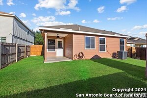 Building Photo - 342 Fontana Albero