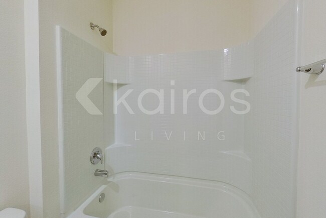 Building Photo - 32021 Katelin Cir