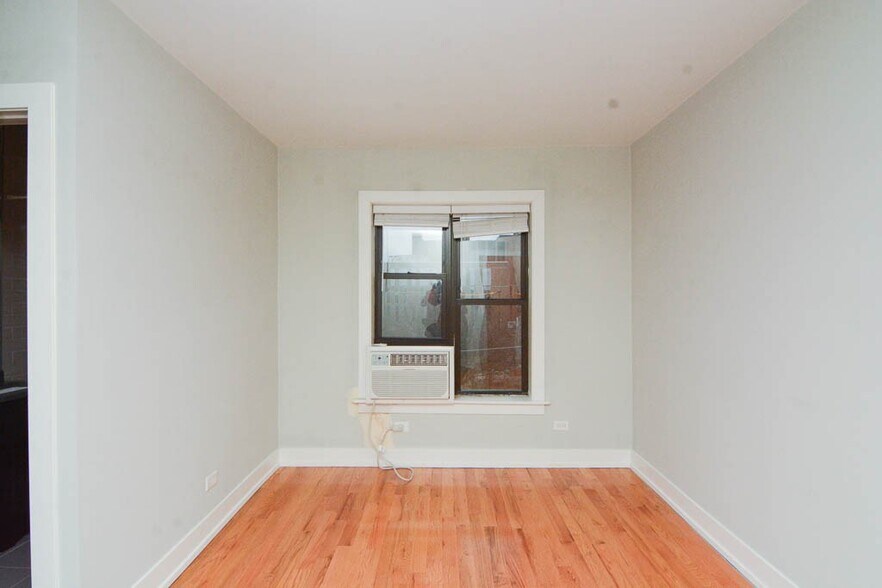 Building Photo - 2830 N Mildred Ave