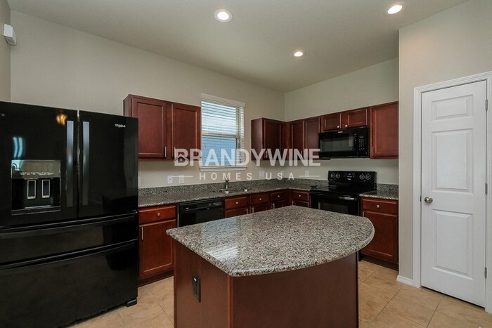 Building Photo - 15405 Stone House Dr