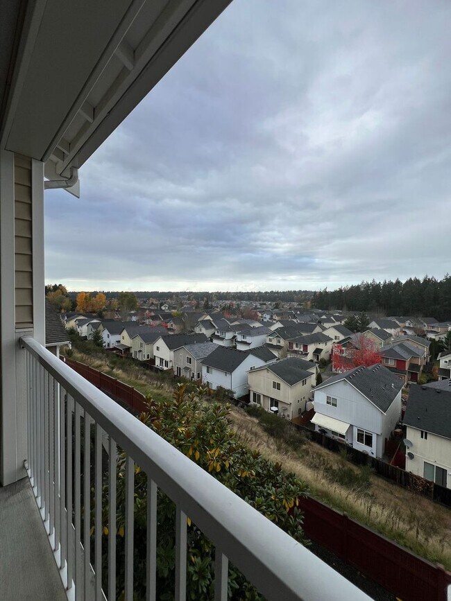 Building Photo - Beautiful Waterford Crossing 2 bedroom Condo