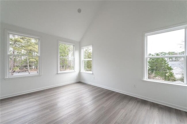 Building Photo - 101 Pearl St