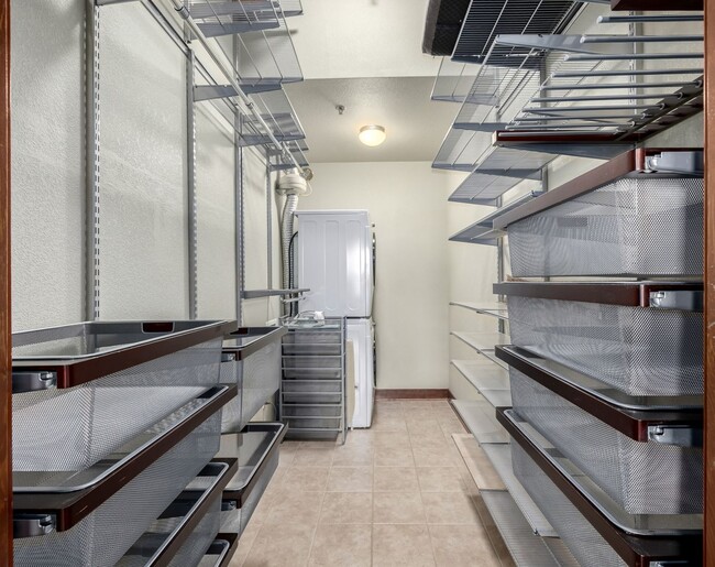 Building Photo - Luxury Furnished Old Town Condo – Modern Elegance in the Heart of Fort Collins