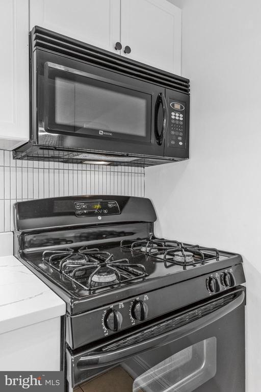 Building Photo - 2201 L St NW