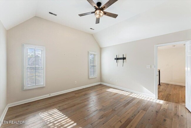 Building Photo - 8930 Wesley Pl