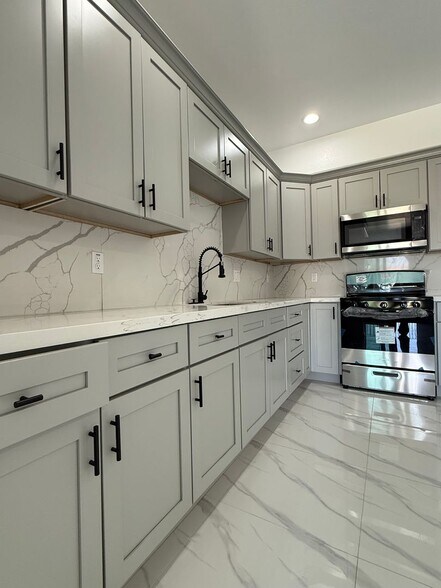 Interior Photo - Arrow Apartments