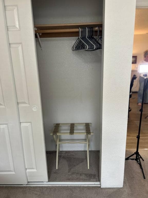 Building Photo - 563 Primrose Dr