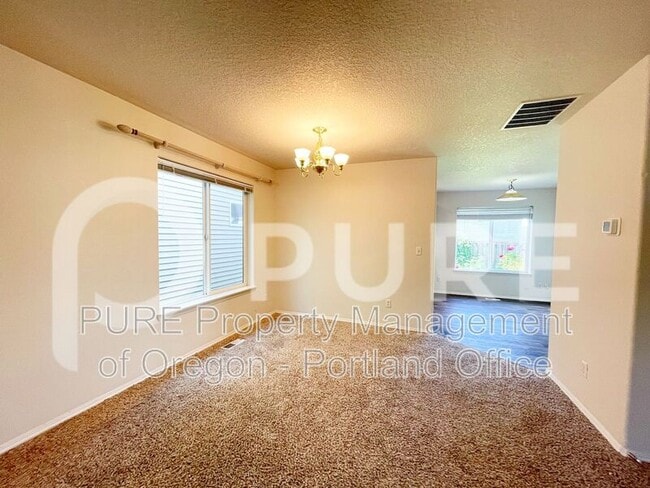 Building Photo - 16964 NW Desert Canyon Dr