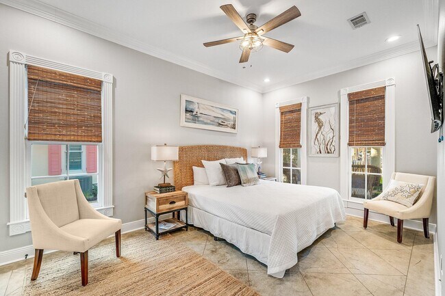 Building Photo - 51 Rue Caribe