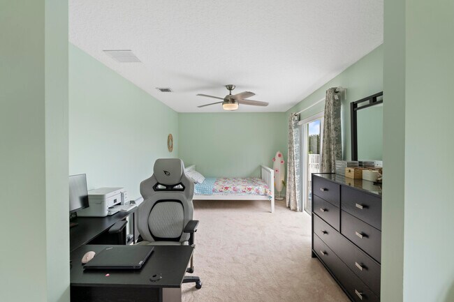 Building Photo - 2253 Balsan Way