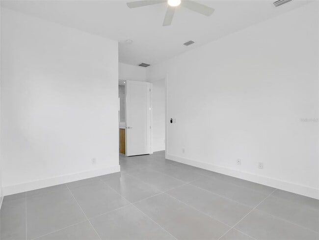 Building Photo - 6191 Kambach St