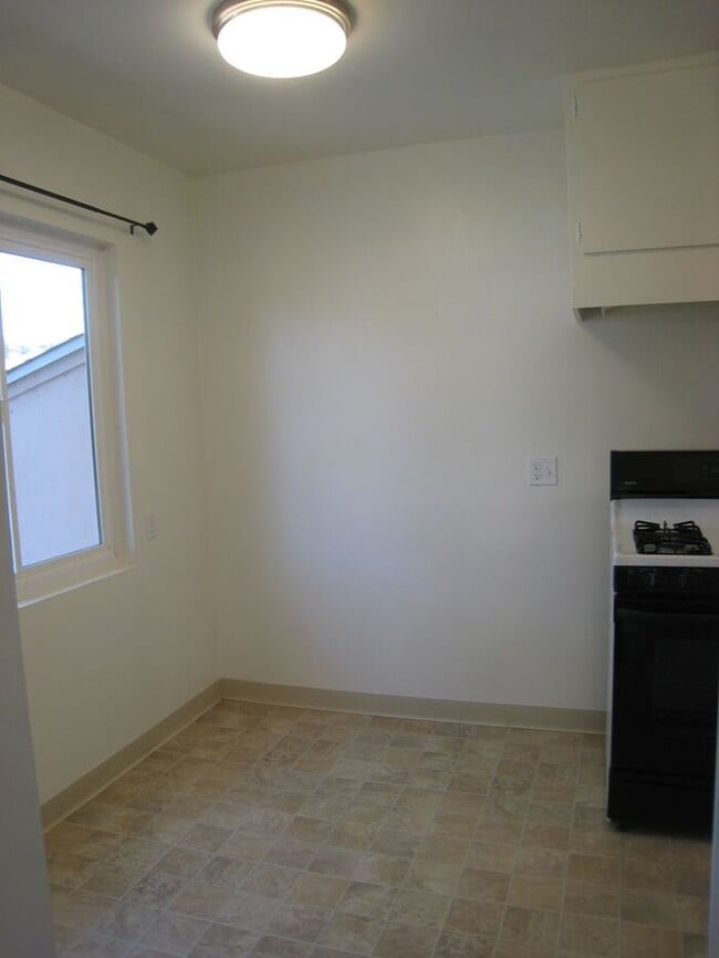 Building Photo - Beautiful La Mesa home w/ huge yard & garage