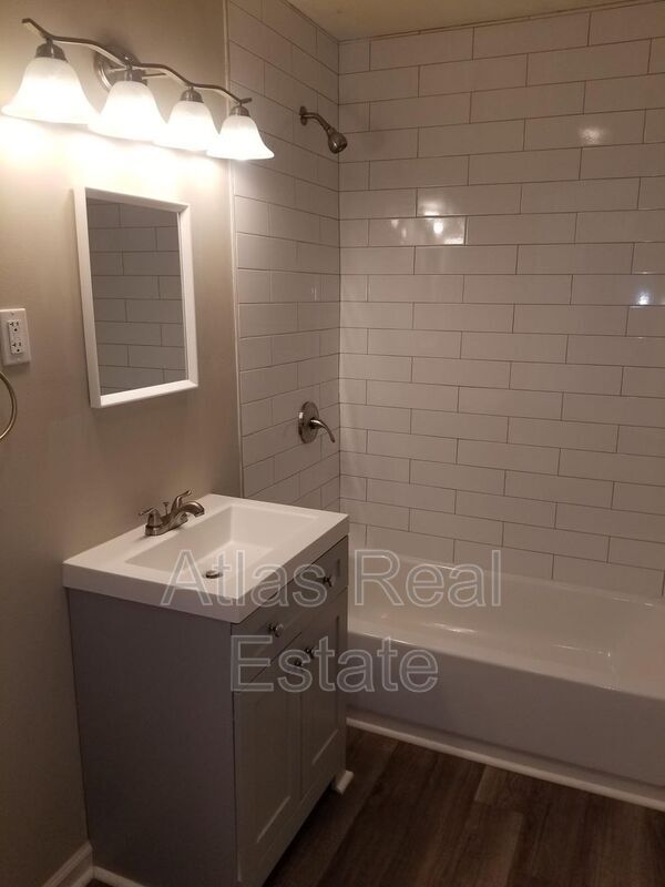 Building Photo - 9414-9416 East 14th St S