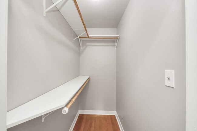 Building Photo - 10206 Catlett Ln